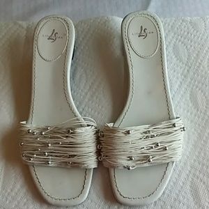 LIFESTRIDE white luau sandals 8.5